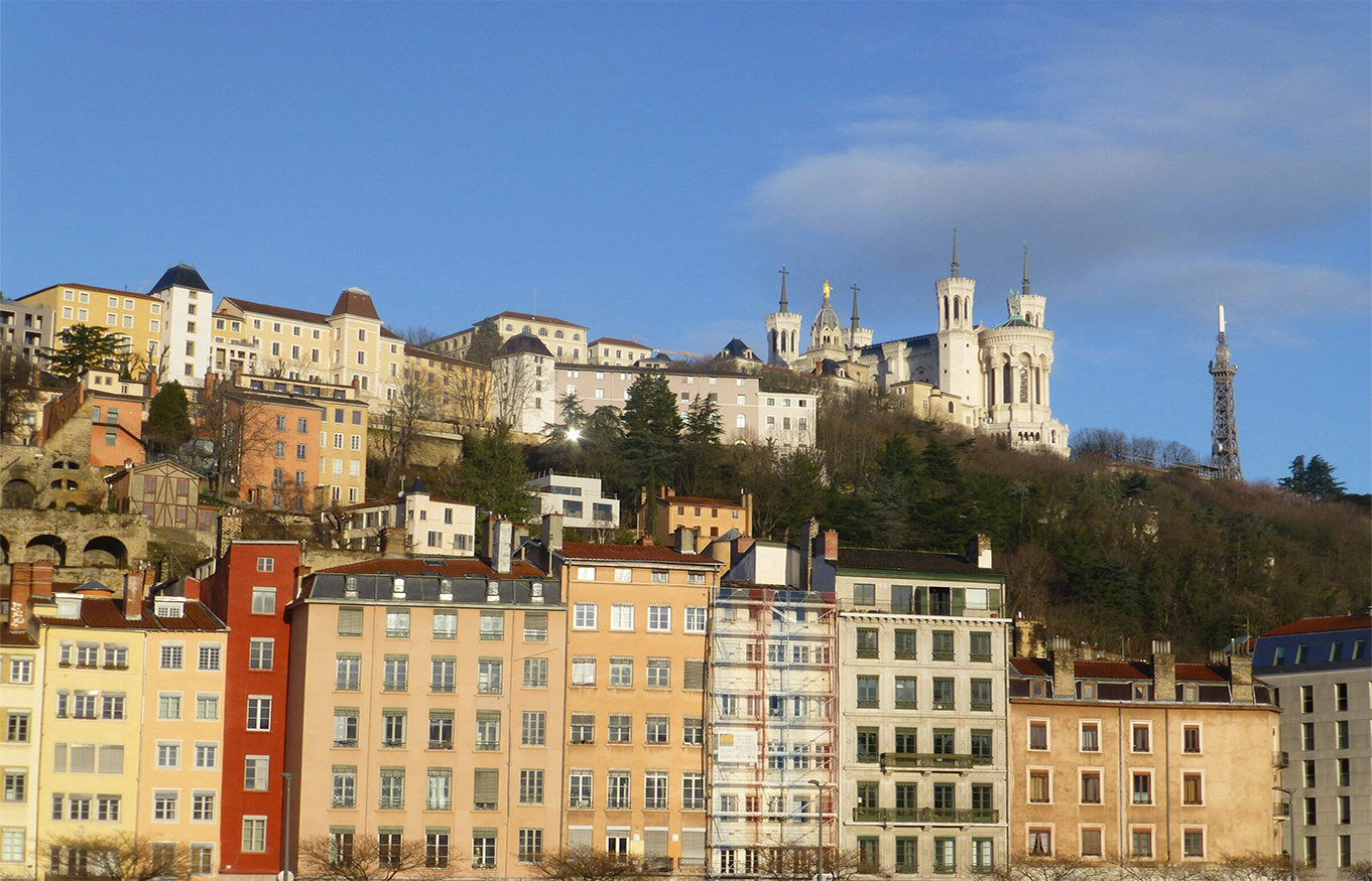 LYON